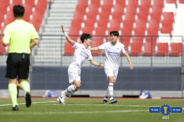 FA컵 김천전에서 선제골을 기록한 정승원 ⓒ연합뉴스=한국프로축구연맹 제공