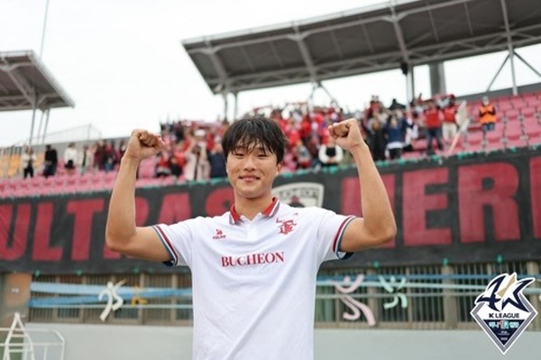 최근 부상에서 복귀해 득점포를 재가동중인 부천 안재준 ©연합뉴스=한국프로축구연맹 제공
