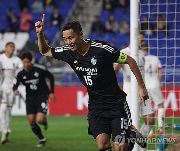 24일 펼쳐진 ACL 매치데이4 I조 울산 현대와 조호르 FC와의 경기에서 선제골을 터뜨린 울산 정승현 ©연합뉴스=한국프로축구연맹 제공